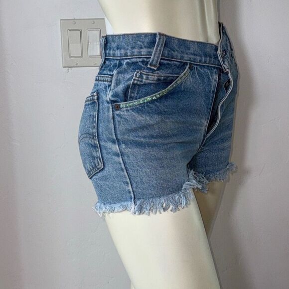 Vintage 70’s 80’s Orange Tab Light Wash Levis Student Fit Cut Off Shorts Size 28 - Picture 10 of 16